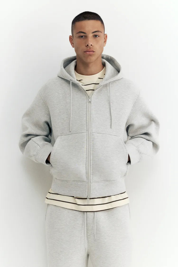 Sweat a capuche zippe argent